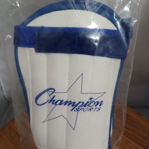Champion Sports Soccer Shin Guards Size Adult Blue and White - Picture 3 of 8